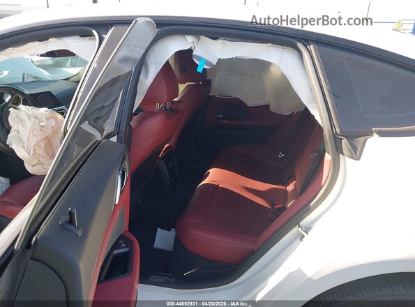 WBA63AV05NFM39342 2022 BMW 4 SERIES White VIN կոդի պիտակի տեսք