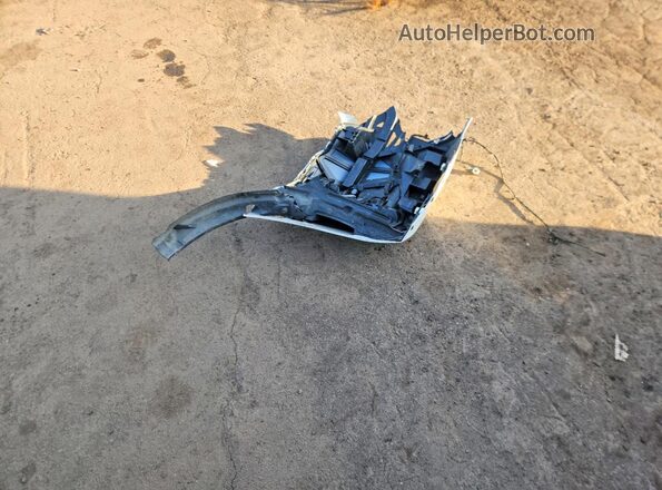 WBA63FJ02RCS49167 2024 BMW 5 SERIES Белый Вид подкапотного пространства