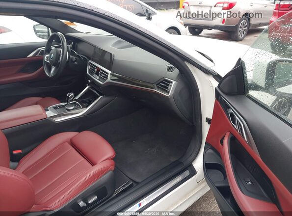 WBA73AP09NCJ47597 2022 BMW 4 SERIES White Widok wnętrza z przodu