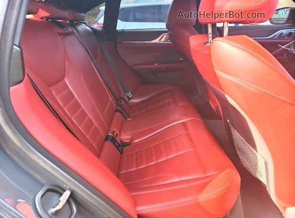 WBA73AV01RFS33977 2024 BMW 4 SERIES Gray უკანა სავარძლების ხედი