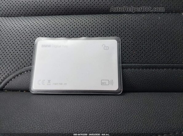 WBA73AV04PFP28963 2023 BMW 4 SERIES White Առջևի վահանակի տեսք