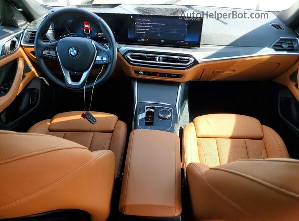 WBA73AV05RFS18687 2024 BMW 4 SERIES White Dashboard view