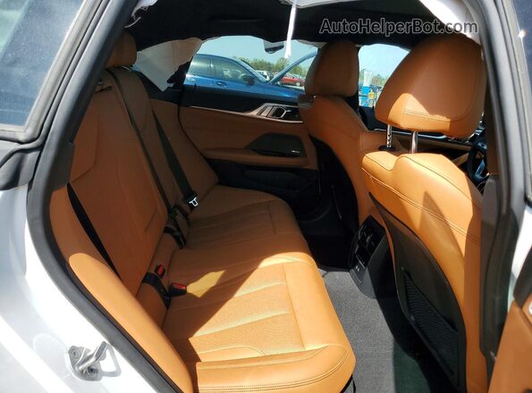 WBA73AV05RFS18687 2024 BMW 4 SERIES White Rear seats view
