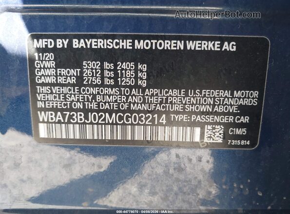 WBA73BJ02MCG03214 2021 BMW 5 SERIES Blue Widok komory silnika