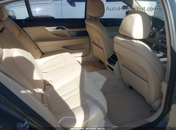 WBA7E2C52KB454841 2019 BMW 7 SERIES Gray VIN կոդի պիտակի տեսք