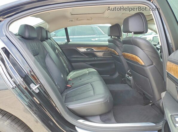 WBA7E2C53HG740175 2017 BMW 7 SERIES Black Вид задньої частини салону