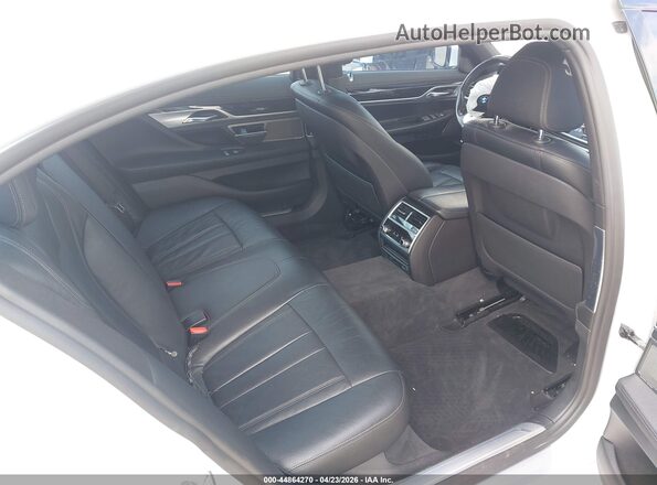 WBA7E2C5XKB217076 2019 BMW 7 SERIES White 