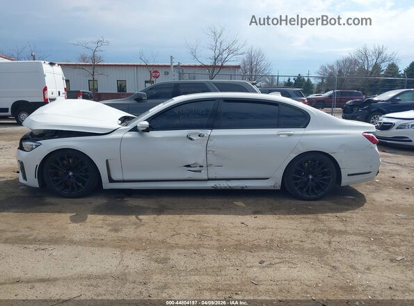 WBA7U2C00MCF42391 2021 BMW 7 SERIES White უკანა სალონის ხედი