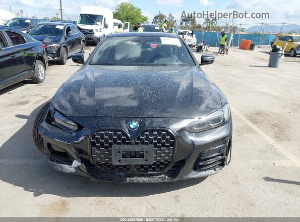 WBA83AP02NCH84788 2022 BMW M4 Black Սարքավորումների վահանակի տեսք
