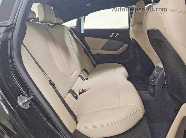 WBA83GG06T7T53747 2026 BMW 2 SERIES Black უკანა სავარძლების ხედი