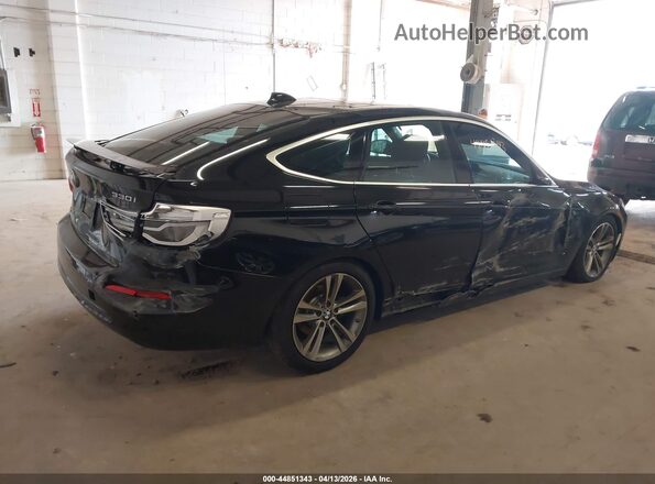 WBA8Z9C54JB219969 2018 BMW 3 SERIES Black Задня права чверть