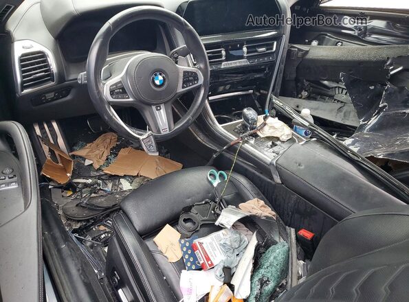 WBABC4C00MCF56526 2021 BMW M8 Black Առջևի վահանակի տեսք