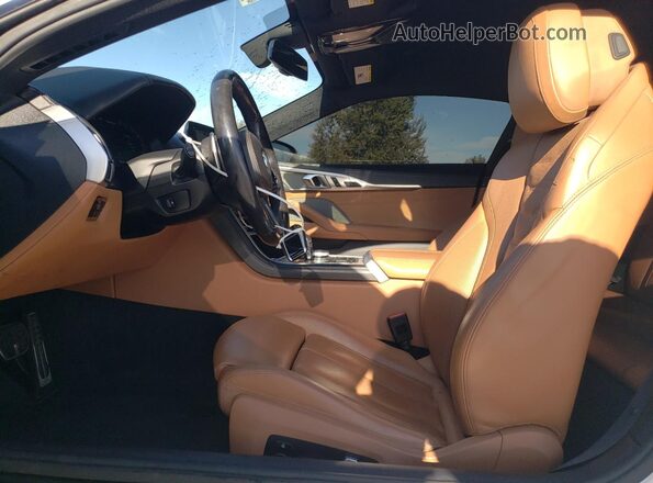 WBABC4C58KBJ35486 2019 BMW M8 White Вид салону спереду
