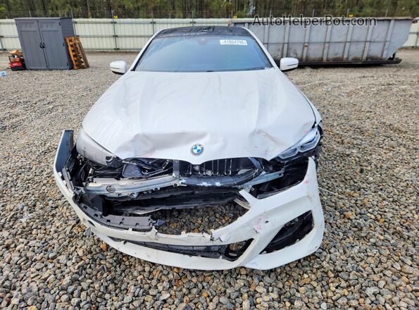 WBAGV2C01PCL65624 2023 BMW 8 SERIES White Vista frontal