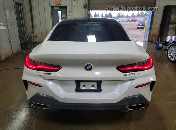 WBAGV4C05LCD40928 2020 BMW 8 SERIES White უკანა ხედი