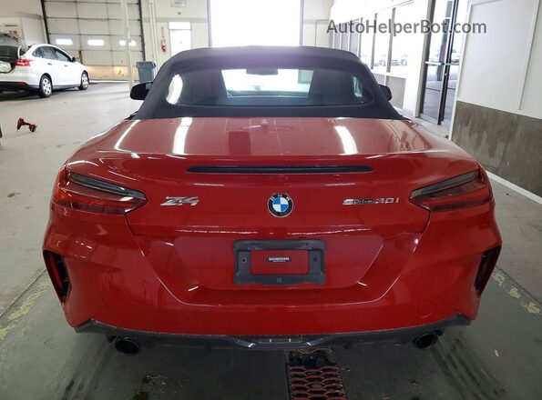 WBAHF3C01MWX36122 2021 BMW Z4 Red უკანა ხედი