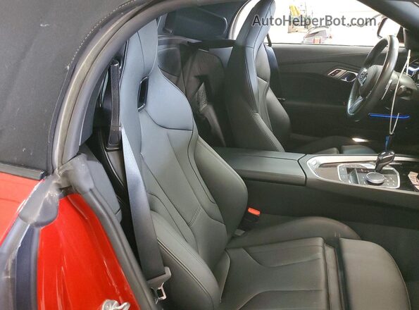 WBAHF3C01MWX36122 2021 BMW Z4 Red უკანა სავარძლების ხედი