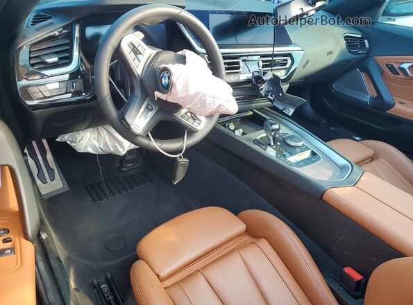 WBAHF3C08RWY33664 2024 BMW Z4 Silver 