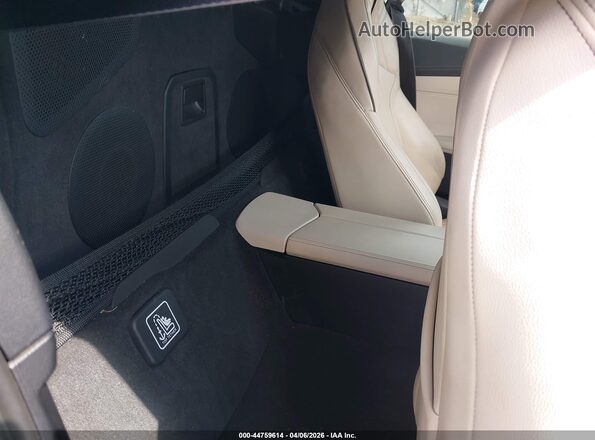 WBAHF9C02LWW46723 2020 BMW Z4 Silver Widok naklejki z numerem VIN