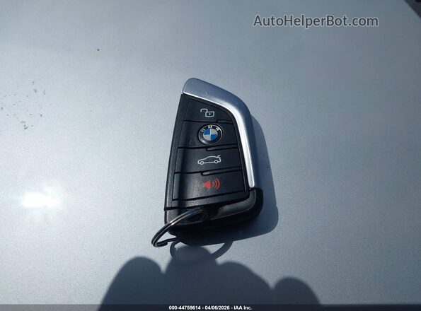 WBAHF9C02LWW46723 2020 BMW Z4 Silver Widok deski rozdzielczej