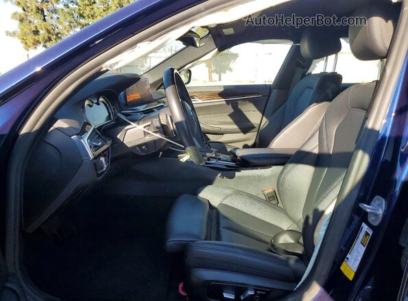 WBAJA5C59KWW47435 2019 BMW 5 SERIES Blue Вид салону спереду