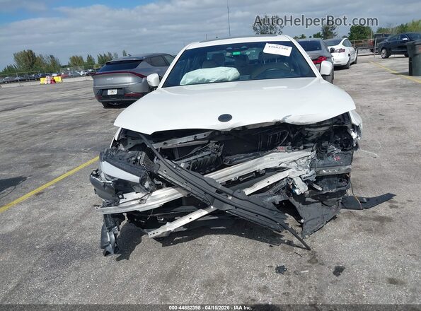 WBAJB1C03LCE08673 2020 BMW 5 SERIES White Widok z przodu