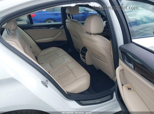 WBAJB1C03LCE08673 2020 BMW 5 SERIES White Widok naklejki z numerem VIN