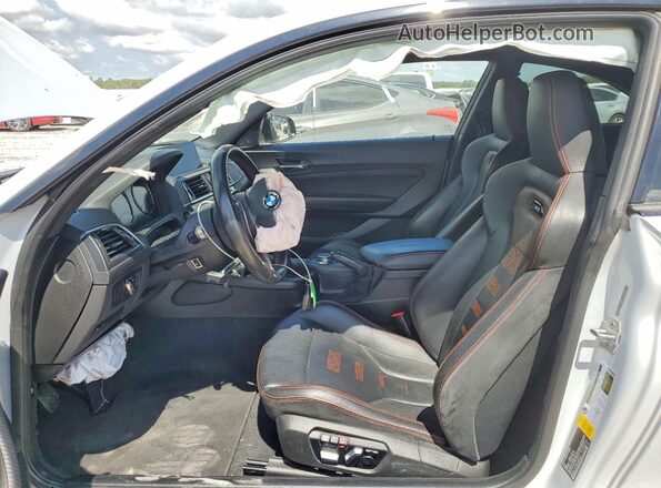 WBS2U7C59KVB09331 2019 BMW M2 Silver Вид салону спереду