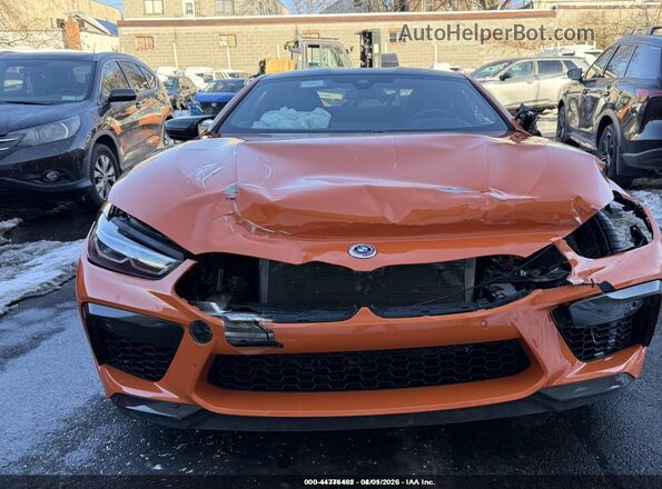 WBSAE0C07PCL08883 2023 BMW M8 Оранжевый Вид спереди