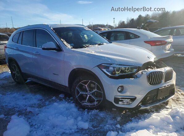 WBXHT3C30J5K29609 2018 BMW X1 White Передня права чверть