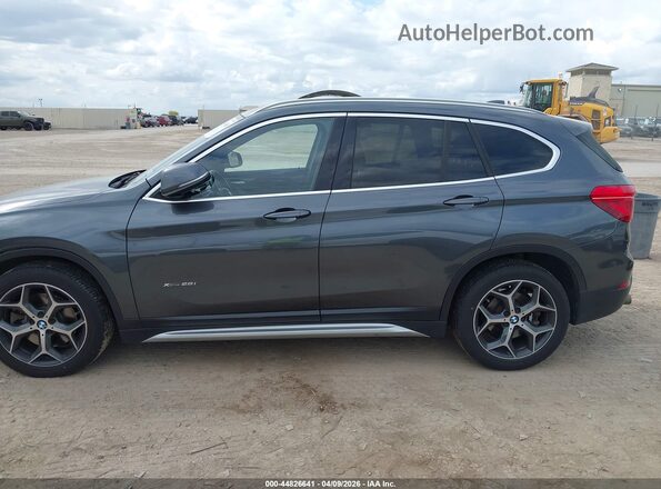 WBXHT3C31H5F78131 2017 BMW X1 Gray 