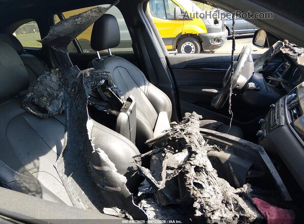 WBXHT3C31J5L30352 2018 BMW X1 Black Widok wnętrza z przodu