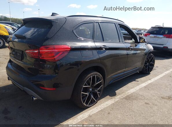 WBXHT3C31J5L30352 2018 BMW X1 Black Tył prawy