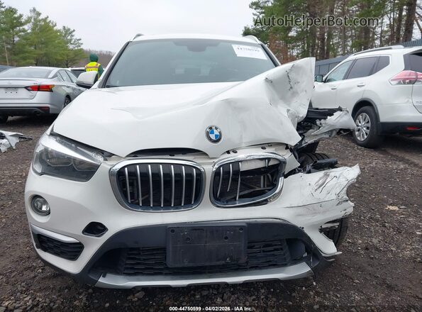 WBXHT3C31J5L31338 2018 BMW X1 White 