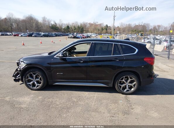 WBXHT3C33H5F76493 2017 BMW X1 Black 