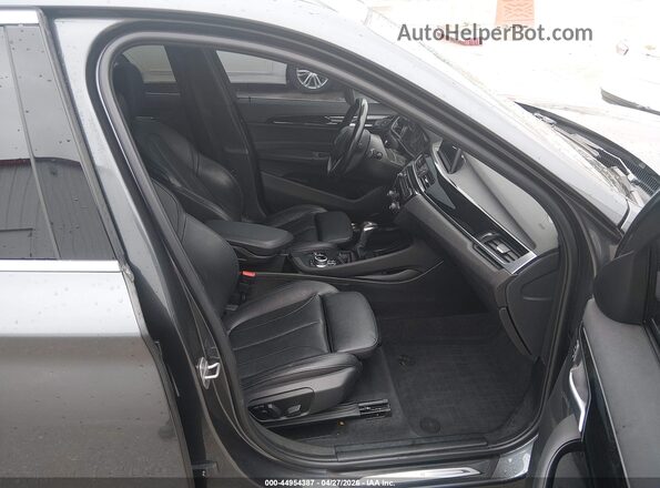 WBXHT3C33J5F90366 2018 BMW X1 Gray Սալոնի դիմացի տեսք
