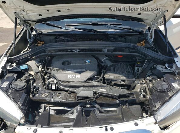 WBXHT3C35G5E56192 2016 BMW X1 White ძრავის განყოფილების ხედი