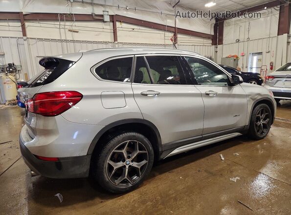 WBXHT3C38G5E56512 2016 BMW X1 Silver უკანა მარჯვენა