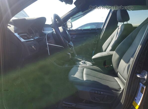 WBXHT3C38J5L32549 2018 BMW X1 Black Widok wnętrza z przodu