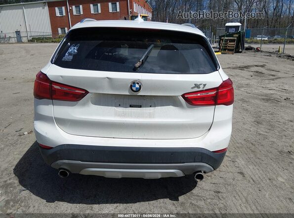 WBXHT3Z37H4A52289 2017 BMW X1 White 