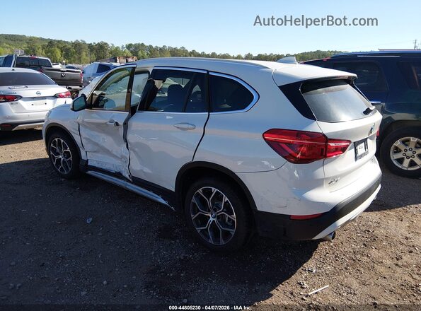 WBXJG7C02M5U07186 2021 BMW X1 White Հետևի ձախ