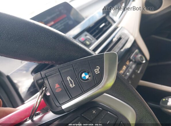 WBXYJ3C54K5N68009 2019 BMW X2 Gray Вид панелі приладів