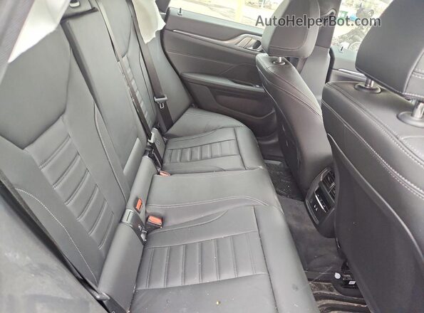 WBY23HD00SFV60463 2025 BMW I4 Gray Widok tylnych siedzeń