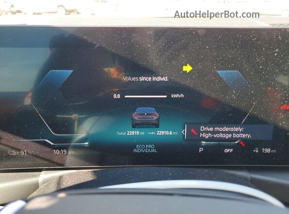 WBY43AW03RFS84206 2024 BMW I4 Gray Widok zestawu wskaźników