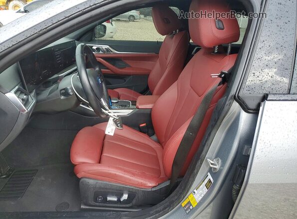 WBY43AW06PFP45038 2023 BMW I4 Gray Widok wnętrza z przodu