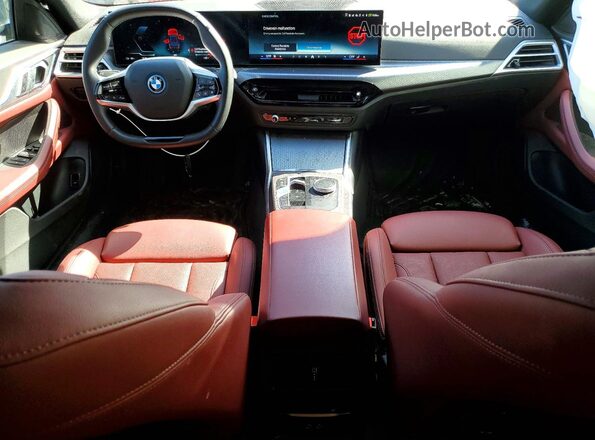 WBY43HD06SFU13654 2025 BMW I4 Черный Вид панели приборов