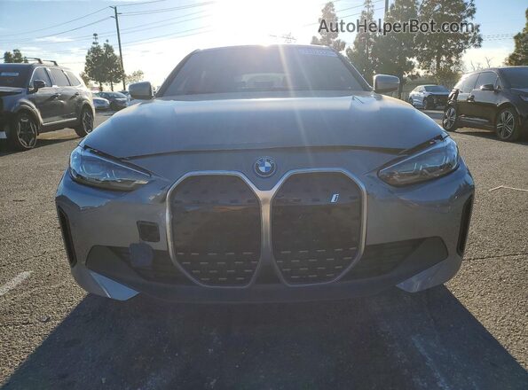 WBY73AW01NFN12744 2022 BMW I4 Silver Вид спереду