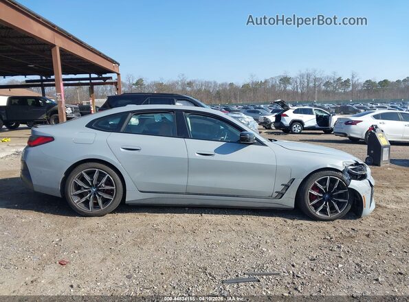 WBY73AW01RFS95783 2024 BMW I4 Gray Vista interior de 360 grados