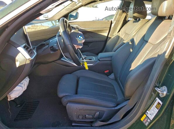 WBY73AW07RFT33632 2024 BMW I4 Green Вид салону спереду
