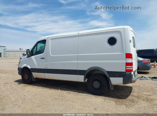 WD3PE7DD2GP310958 2016 MERCEDES-BENZ SPRINTER White 360 interior view